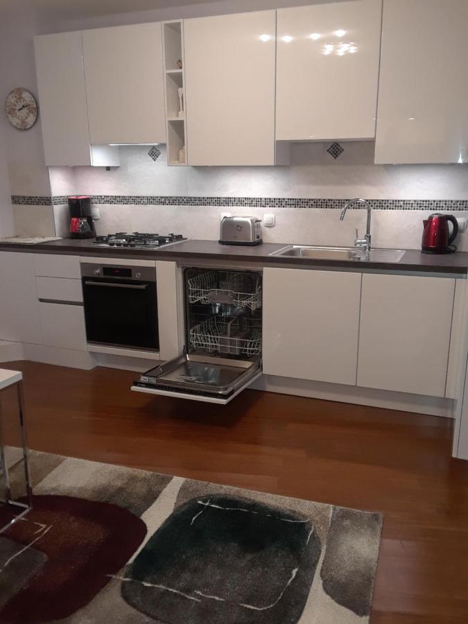 New Kosljun Apartment Short Walk To Beach Dış mekan fotoğraf